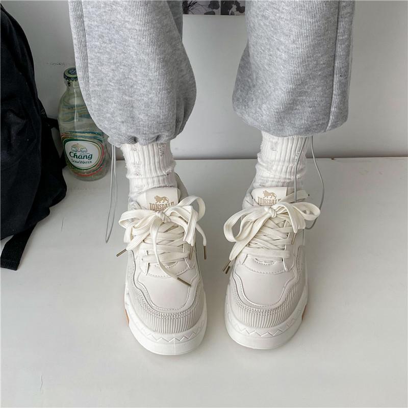 Pinoypeds 2023 hot selling korean fashion  women's shoes with trendy design calfskin Girl Closed Footwear Sneakers Walking Shoes Athletic Casual